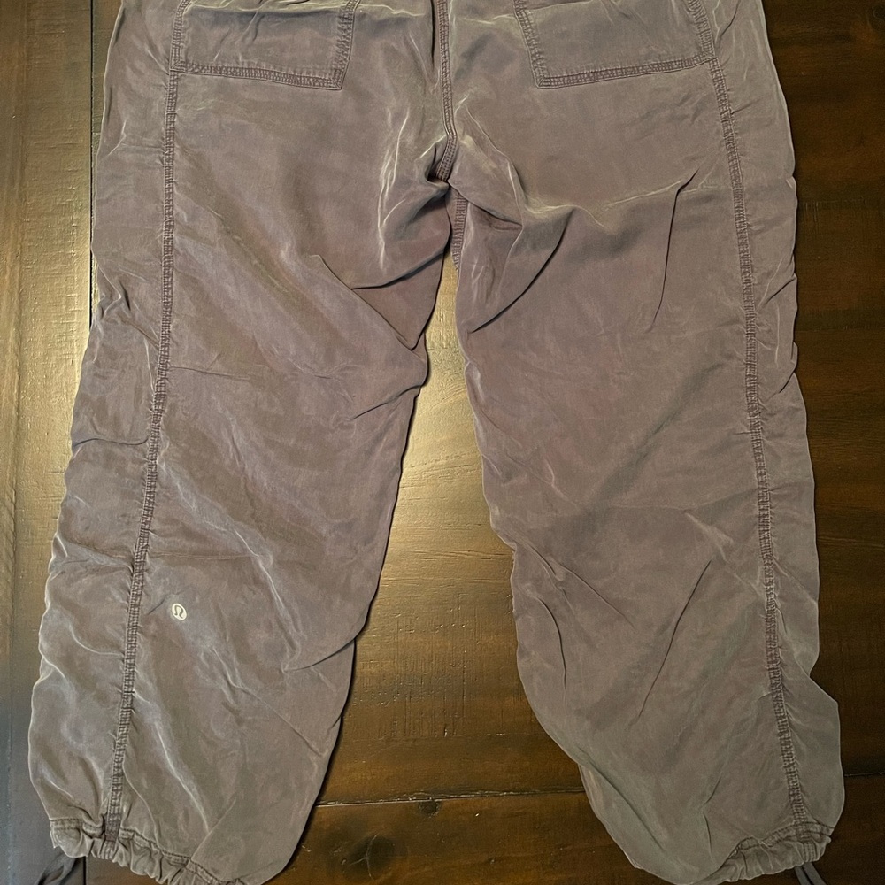 Retro lululemon capris